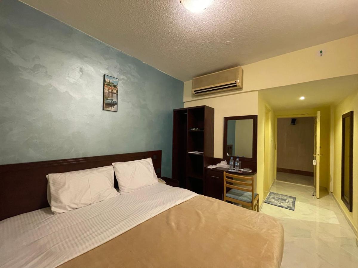 Mount Sina Hotel By Aura Dubai Eksteriør billede